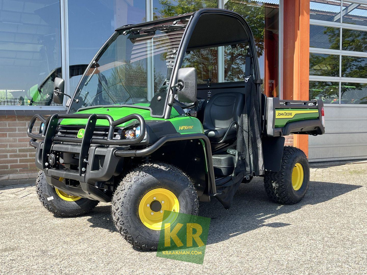 HPX815E John Deere - Τετράκλινα: φωτογραφία 2 HPX815E John Deere - Τετράκλινα: φωτογραφία 2