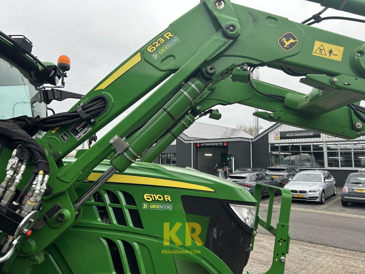 John Deere 6110R - Τρακτέρ: φωτογραφία 5 John Deere 6110R - Τρακτέρ: φωτογραφία 5