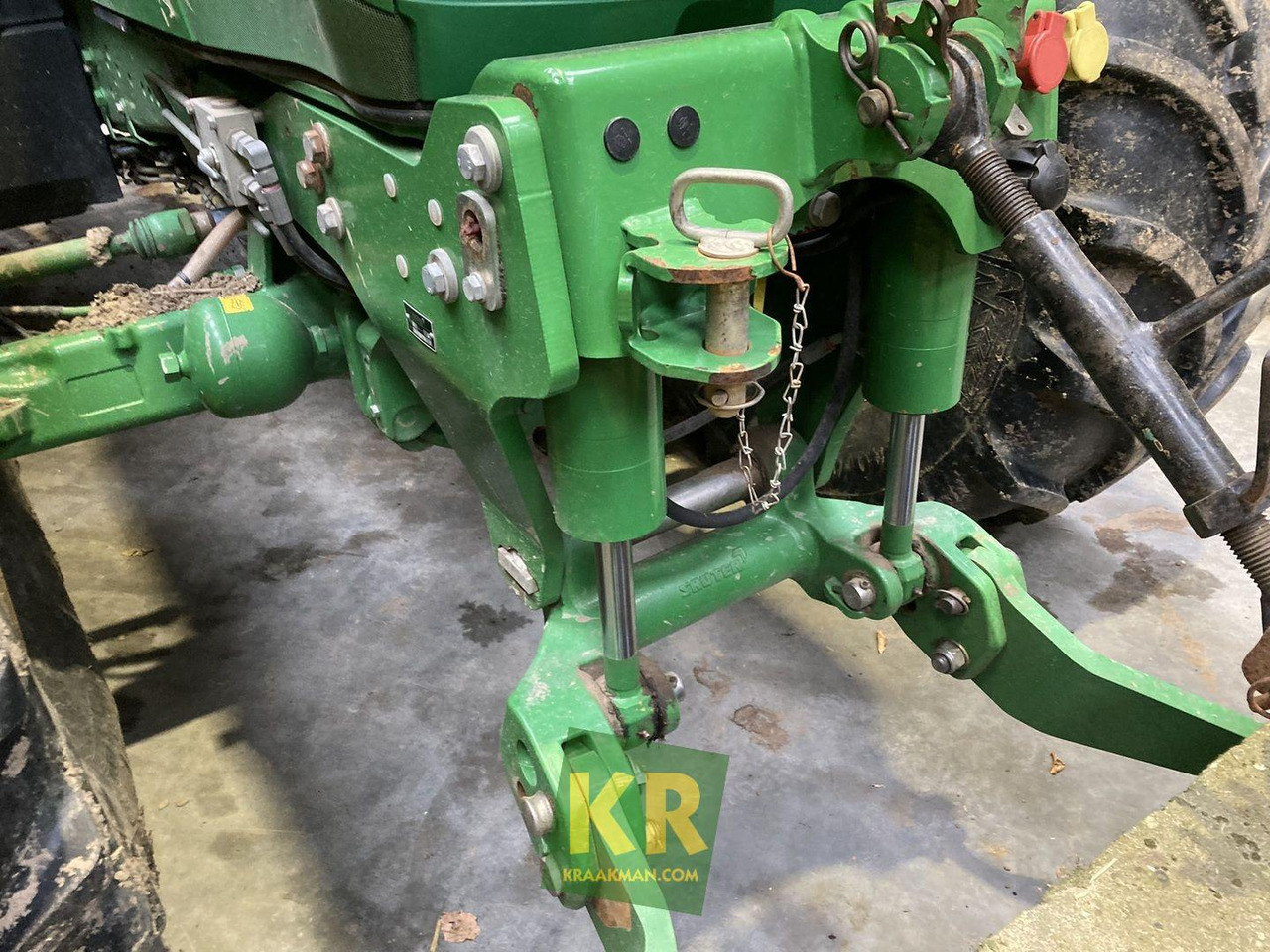 John Deere 6155R - Τρακτέρ: φωτογραφία 5 John Deere 6155R - Τρακτέρ: φωτογραφία 5