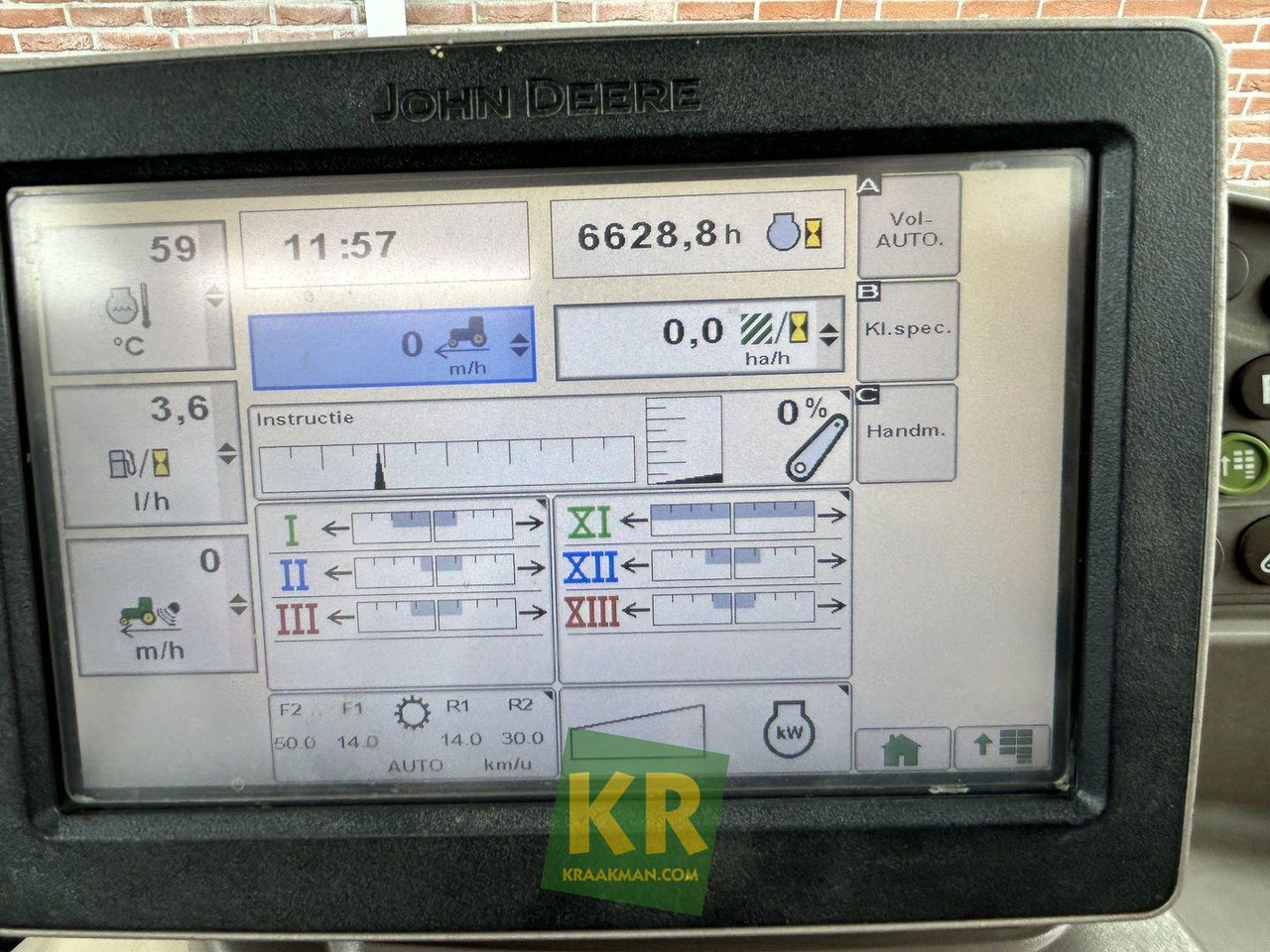 John Deere 6210R - Τρακτέρ: φωτογραφία 5 John Deere 6210R - Τρακτέρ: φωτογραφία 5