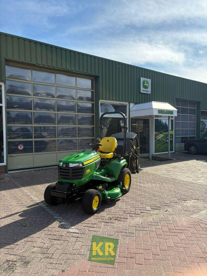 John Deere X950R - Χλοοκοπτικό: φωτογραφία 1 John Deere X950R - Χλοοκοπτικό: φωτογραφία 1