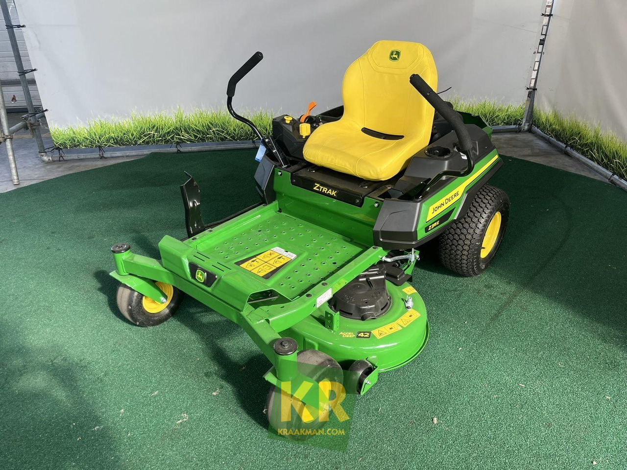 John Deere Z315E Zeroturn maaier - Χλοοκοπτικό: φωτογραφία 2 John Deere Z315E Zeroturn maaier - Χλοοκοπτικό: φωτογραφία 2