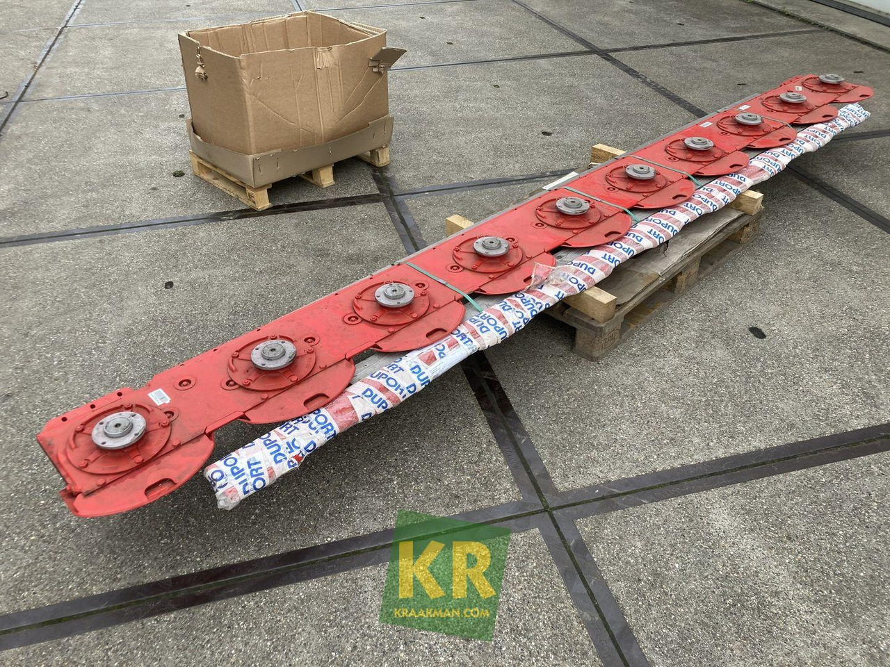 Maaibalk Novacat 442 + S12 Pottinger - Χορτοκοπτικό: φωτογραφία 3 Maaibalk Novacat 442 + S12 Pottinger - Χορτοκοπτικό: φωτογραφία 3