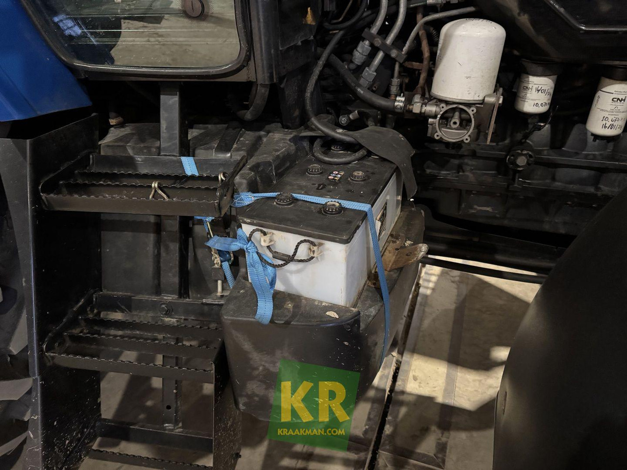 TM190 New Holland - Τρακτέρ: φωτογραφία 5 TM190 New Holland - Τρακτέρ: φωτογραφία 5