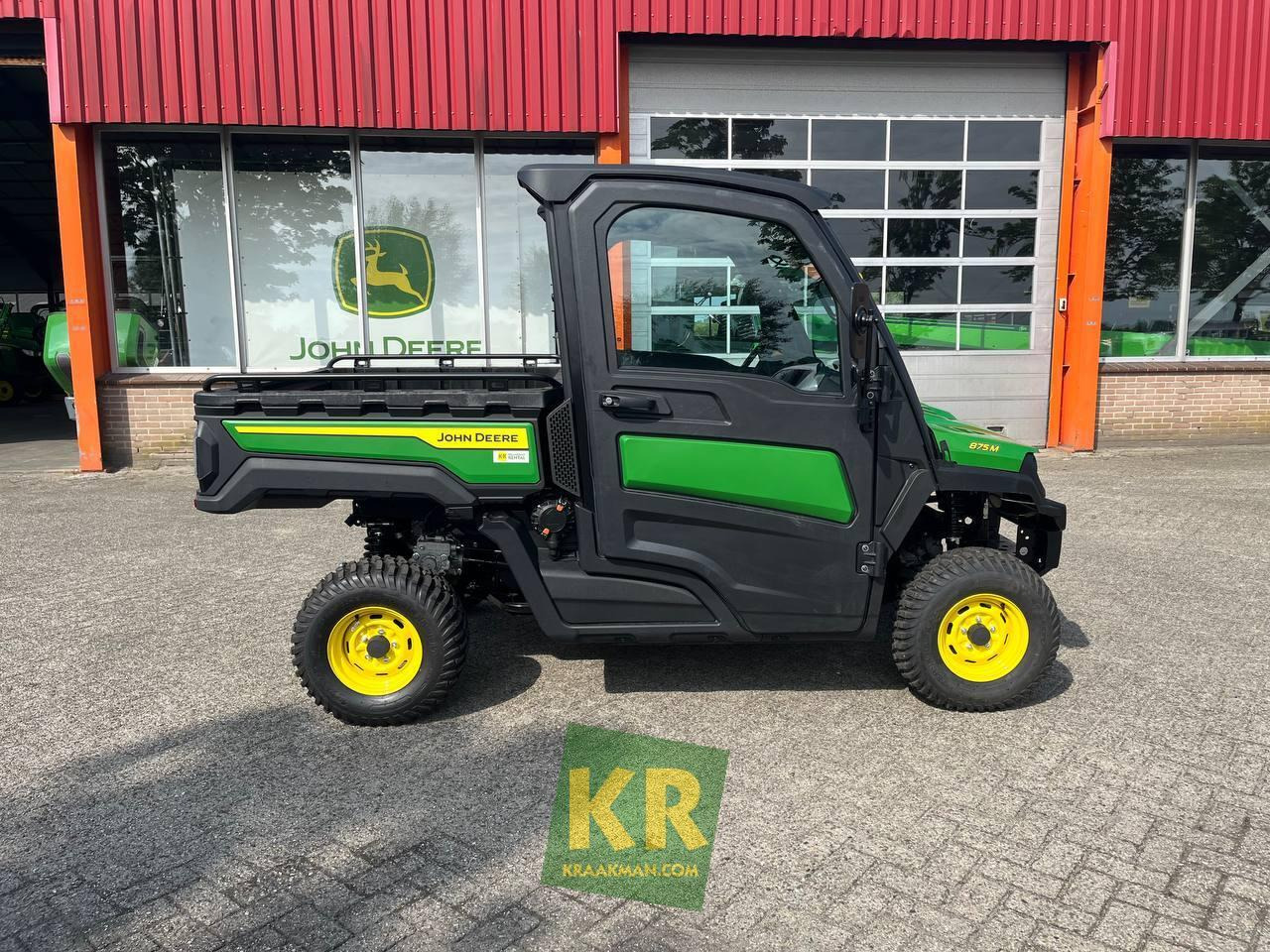 XUV 875M John Deere - Τετράκλινα: φωτογραφία 1 XUV 875M John Deere - Τετράκλινα: φωτογραφία 1