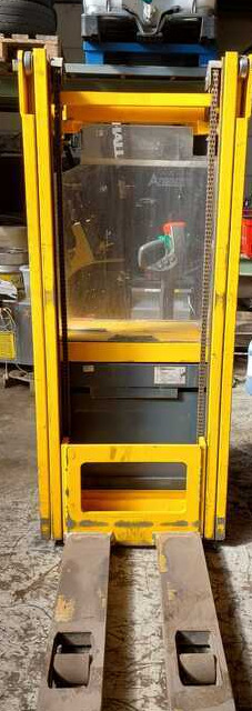 Jungheinrich EJC14 - Μηχάνημα στοίβαξης: φωτογραφία 2 Jungheinrich EJC14 - Μηχάνημα στοίβαξης: φωτογραφία 2