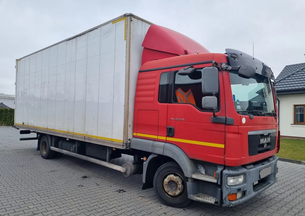 MAN TGL 12 220 - Φορτηγό κόφα: φωτογραφία 2 MAN TGL 12 220 - Φορτηγό κόφα: φωτογραφία 2