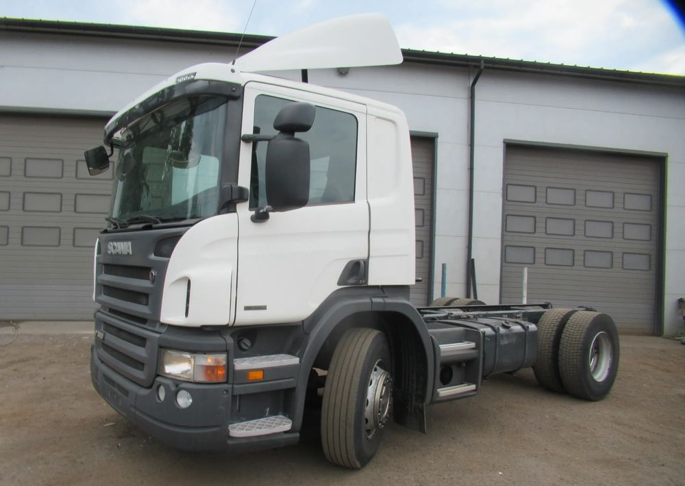 Scania P360 - Φορτηγό σασί: φωτογραφία 1 Scania P360 - Φορτηγό σασί: φωτογραφία 1