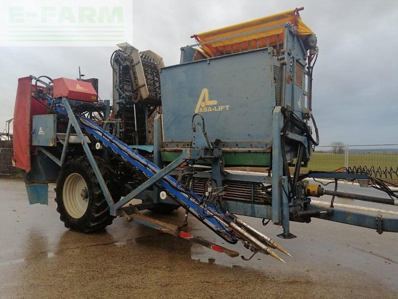 ASA Lift t 140b - Θεριζοαλωνιστική μηχανή τεύτλων: φωτογραφία 1 ASA Lift t 140b - Θεριζοαλωνιστική μηχανή τεύτλων: φωτογραφία 1
