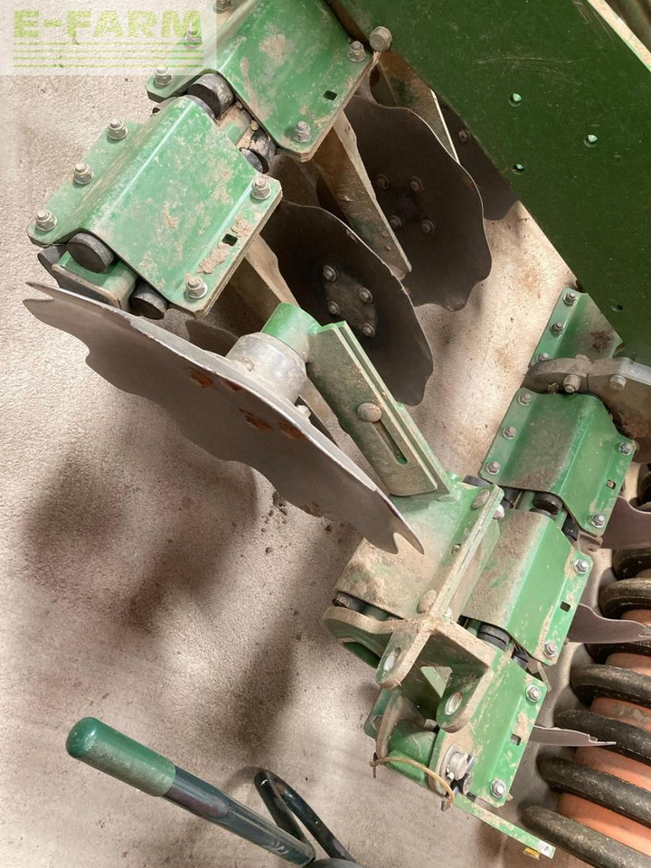 Amazone Catros 3003 - Δισκοσβάρνα: φωτογραφία 4 Amazone Catros 3003 - Δισκοσβάρνα: φωτογραφία 4