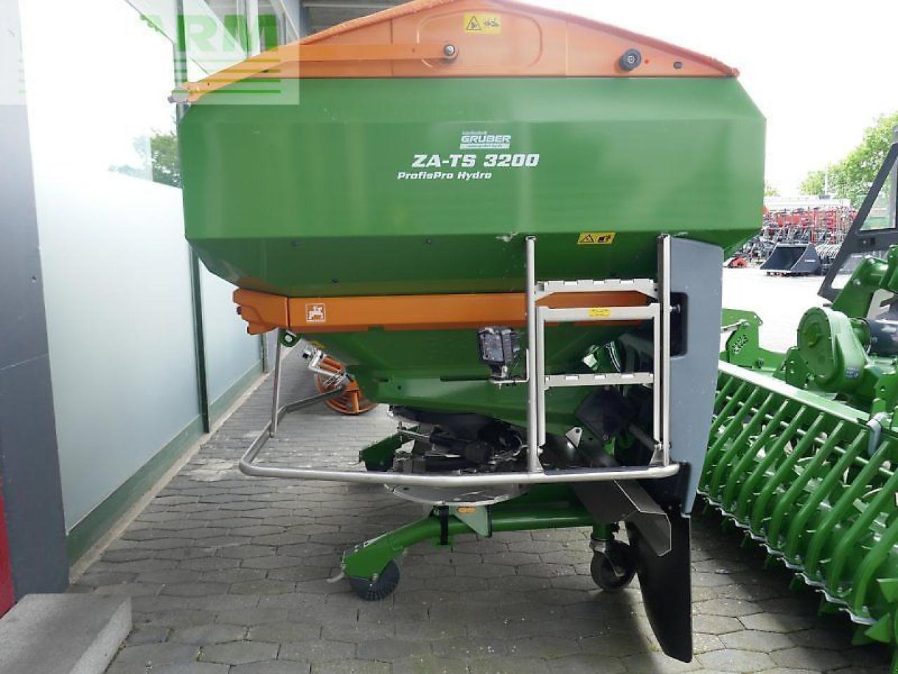 Amazone za-ts profis hydro 3200 - abgelagert top ausstattung! - Λιπασματοδιανομέας: φωτογραφία 2 Amazone za-ts profis hydro 3200 - abgelagert top ausstattung! - Λιπασματοδιανομέας: φωτογραφία 2