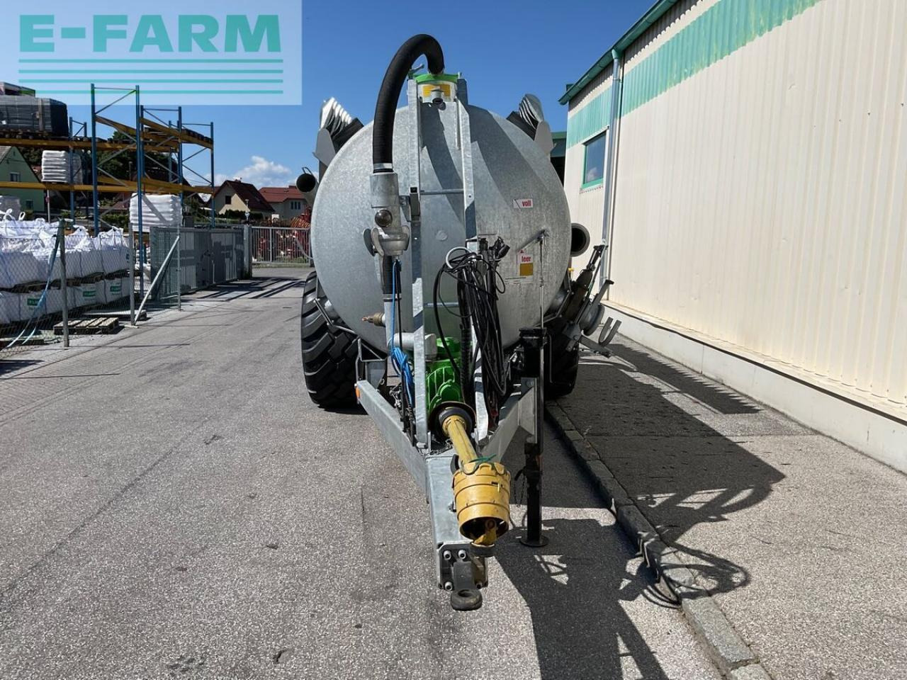 Bauer v 81 mit schleppfix sfa 9 - Κοπροδιανομέας υγρής κοπριάς: φωτογραφία 5 Bauer v 81 mit schleppfix sfa 9 - Κοπροδιανομέας υγρής κοπριάς: φωτογραφία 5