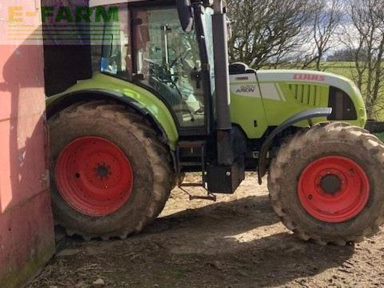 CLAAS ARION 620 - Τρακτέρ: φωτογραφία 2 CLAAS ARION 620 - Τρακτέρ: φωτογραφία 2