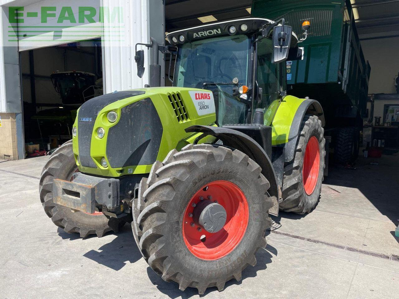 CLAAS ARION 650 - Τρακτέρ: φωτογραφία 2 CLAAS ARION 650 - Τρακτέρ: φωτογραφία 2