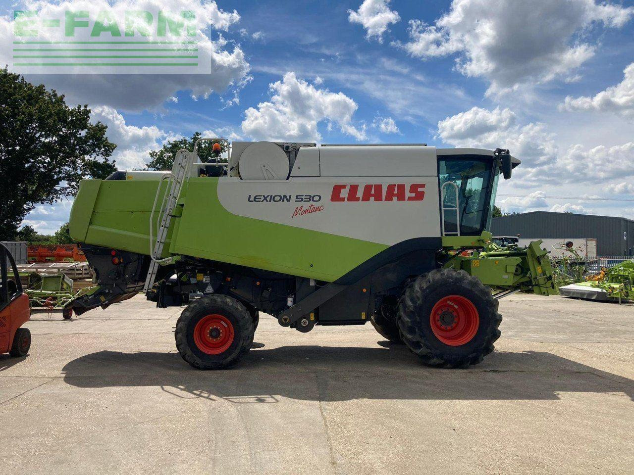 CLAAS LEXION 530 M - Θεριζοαλωνιστική μηχανή: φωτογραφία 4 CLAAS LEXION 530 M - Θεριζοαλωνιστική μηχανή: φωτογραφία 4