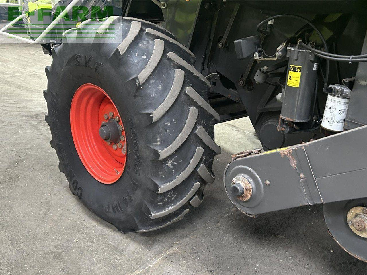 Θεριζοαλωνιστική μηχανή CLAAS LEXION 750 TT: φωτογραφία 7