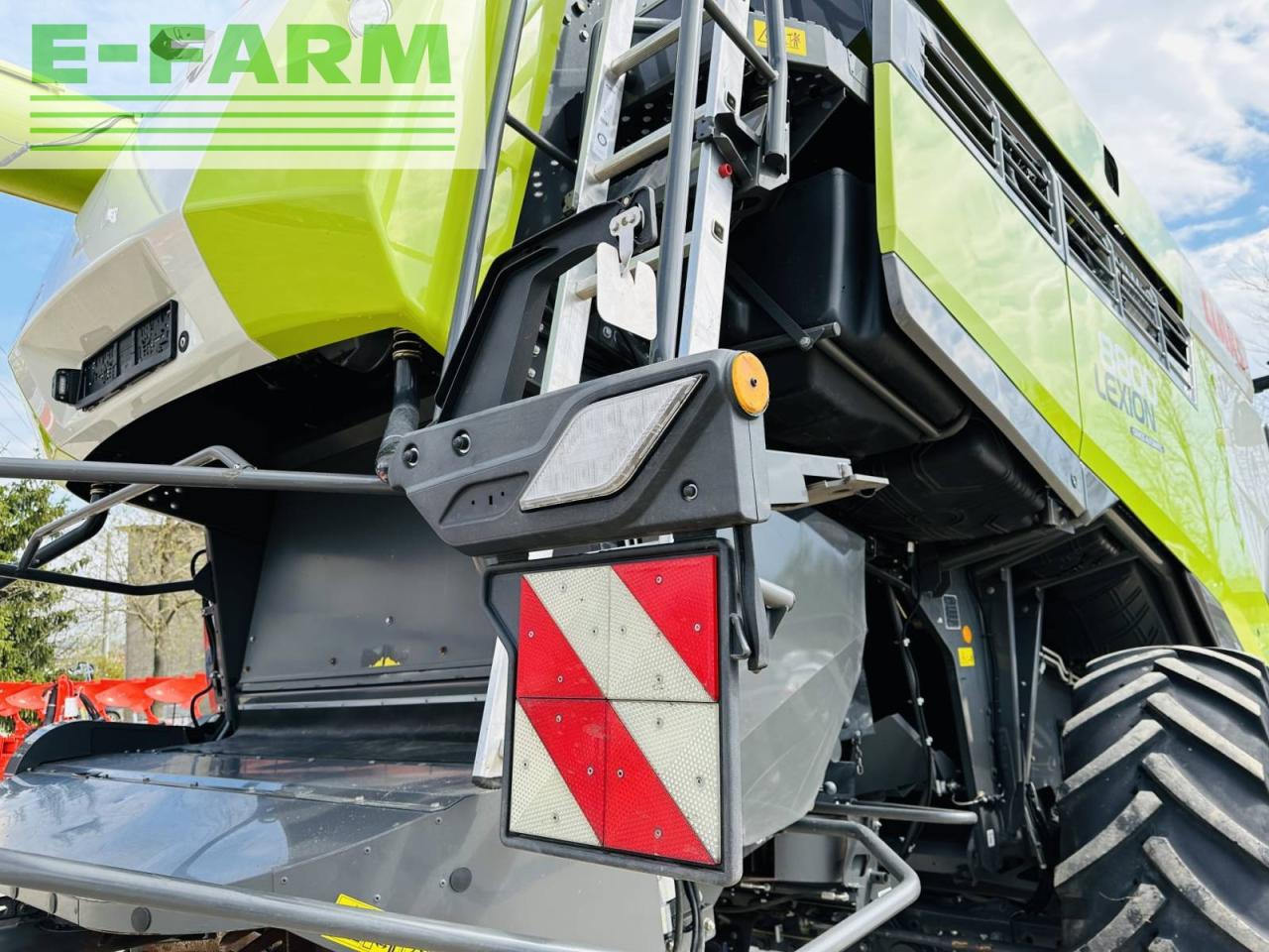 Θεριζοαλωνιστική μηχανή CLAAS LEXION 8800 TT E5: φωτογραφία 6 Θεριζοαλωνιστική μηχανή CLAAS LEXION 8800 TT E5: φωτογραφία 6