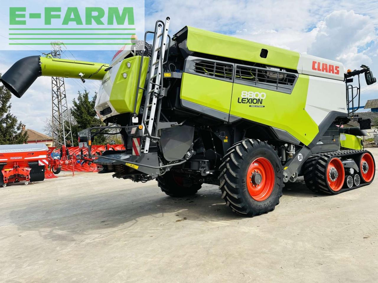 Θεριζοαλωνιστική μηχανή CLAAS LEXION 8800 TT E5: φωτογραφία 13 Θεριζοαλωνιστική μηχανή CLAAS LEXION 8800 TT E5: φωτογραφία 13
