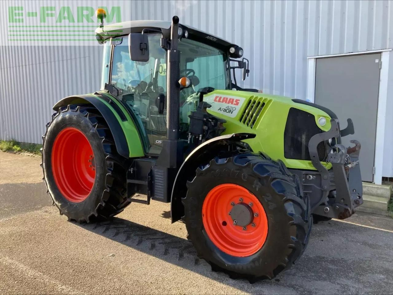CLAAS arion 420 - Τρακτέρ: φωτογραφία 2 CLAAS arion 420 - Τρακτέρ: φωτογραφία 2