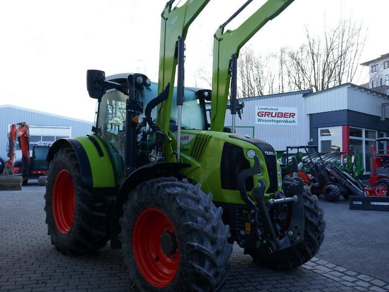 CLAAS arion 470 cis - Τρακτέρ: φωτογραφία 4 CLAAS arion 470 cis - Τρακτέρ: φωτογραφία 4