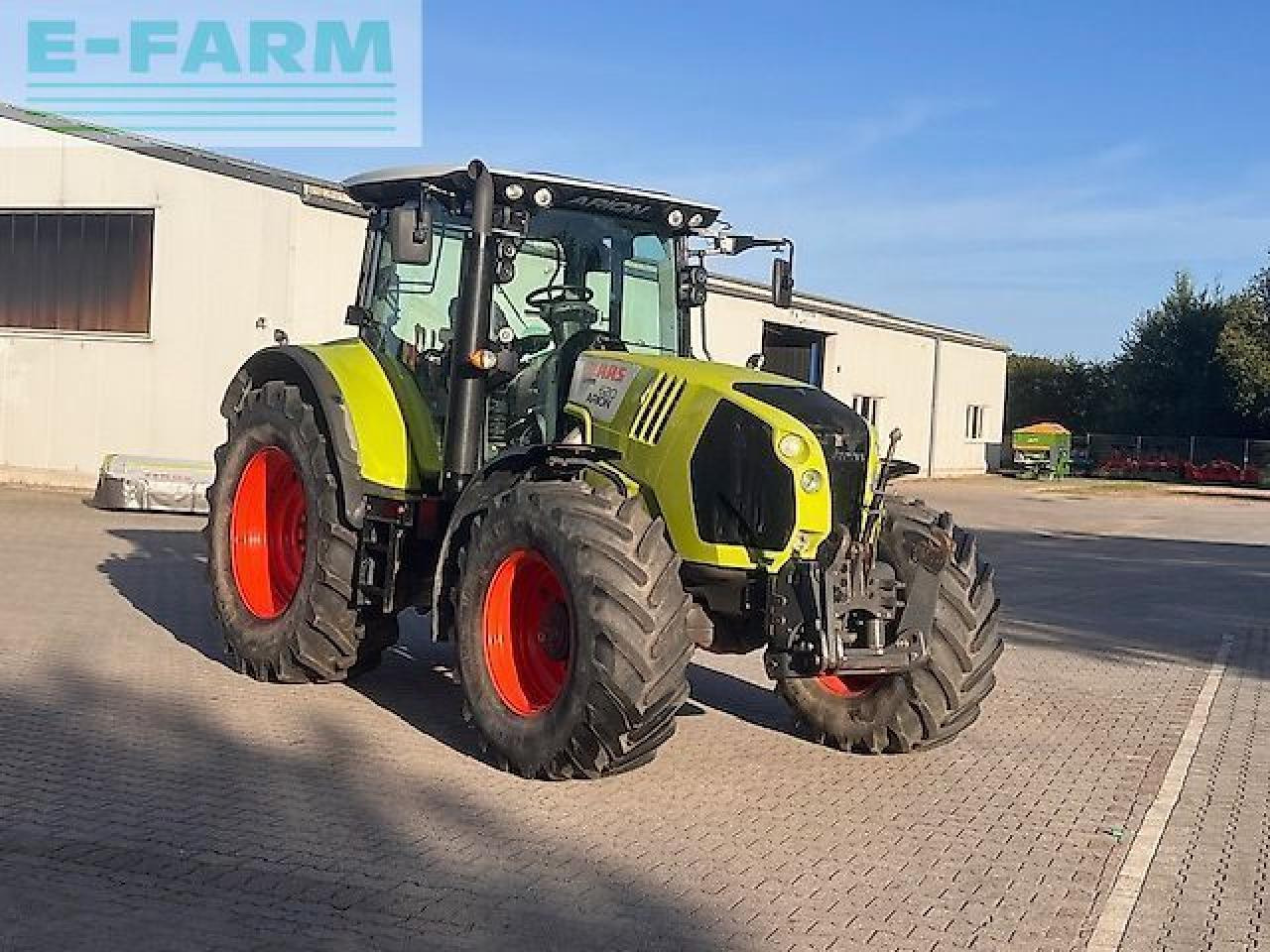 CLAAS arion 620 - Τρακτέρ: φωτογραφία 1 CLAAS arion 620 - Τρακτέρ: φωτογραφία 1