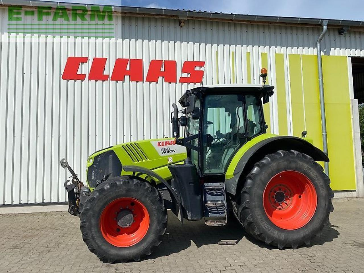 CLAAS arion 650 cis HEXASHIFT CIS - Τρακτέρ: φωτογραφία 1 CLAAS arion 650 cis HEXASHIFT CIS - Τρακτέρ: φωτογραφία 1