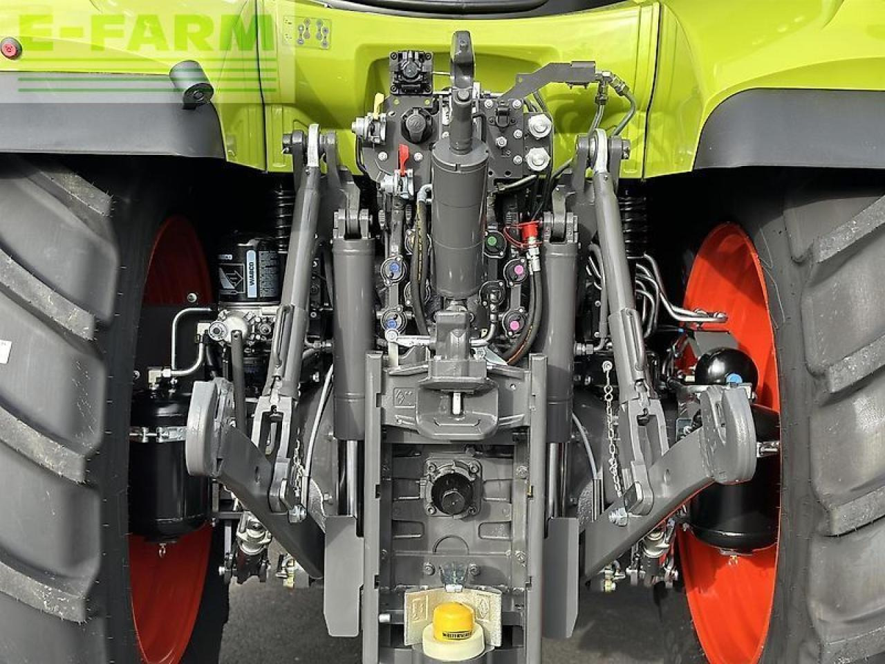 Τρακτέρ CLAAS arion 660 cebis cmatic CMATIC CEBIS: φωτογραφία 9 Τρακτέρ CLAAS arion 660 cebis cmatic CMATIC CEBIS: φωτογραφία 9