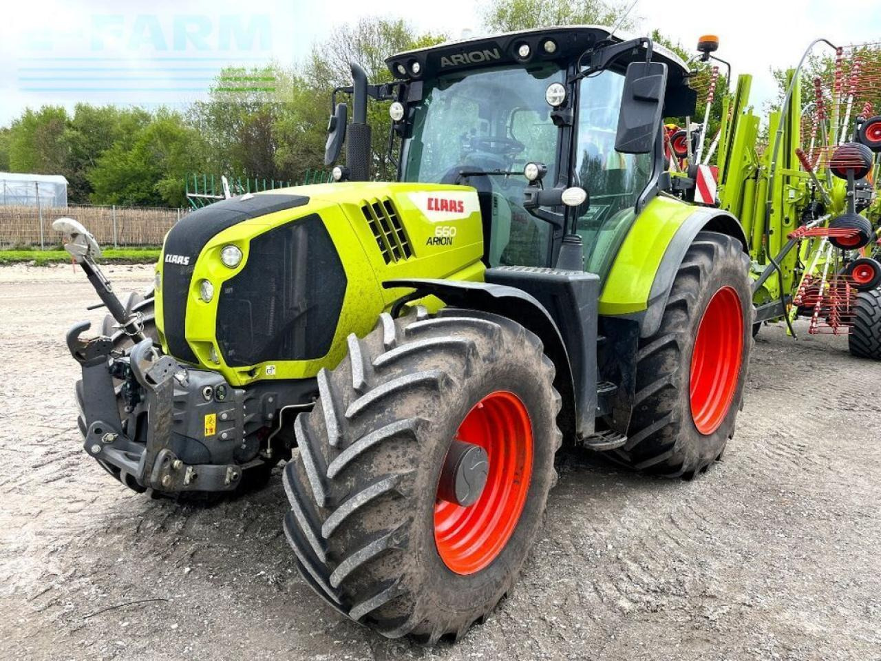CLAAS arion 660 cmatic cebis, maxi care protect 2028, CMATIC CEBIS - Τρακτέρ: φωτογραφία 2 CLAAS arion 660 cmatic cebis, maxi care protect 2028, CMATIC CEBIS - Τρακτέρ: φωτογραφία 2
