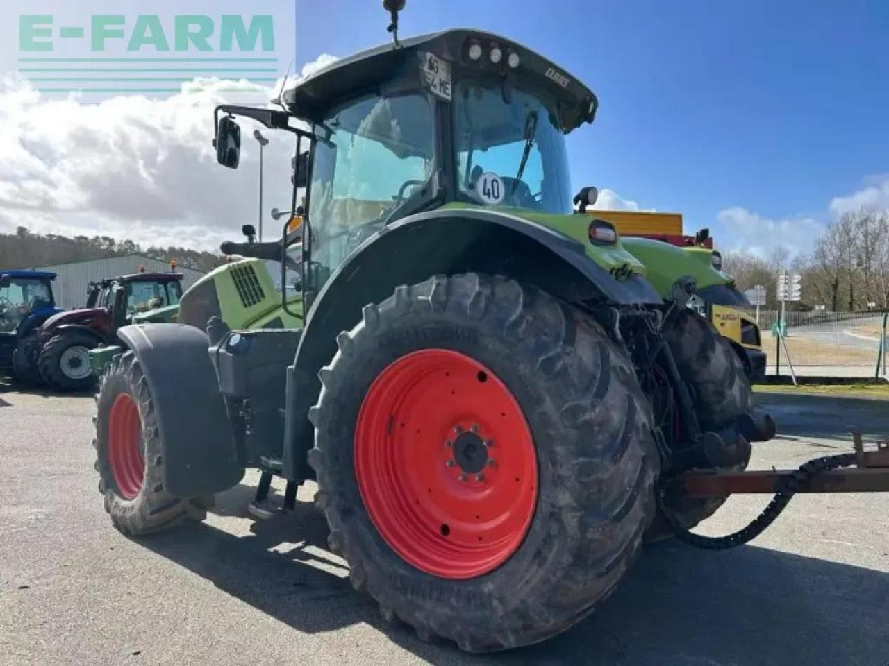 CLAAS axion 800 - Τρακτέρ: φωτογραφία 4 CLAAS axion 800 - Τρακτέρ: φωτογραφία 4