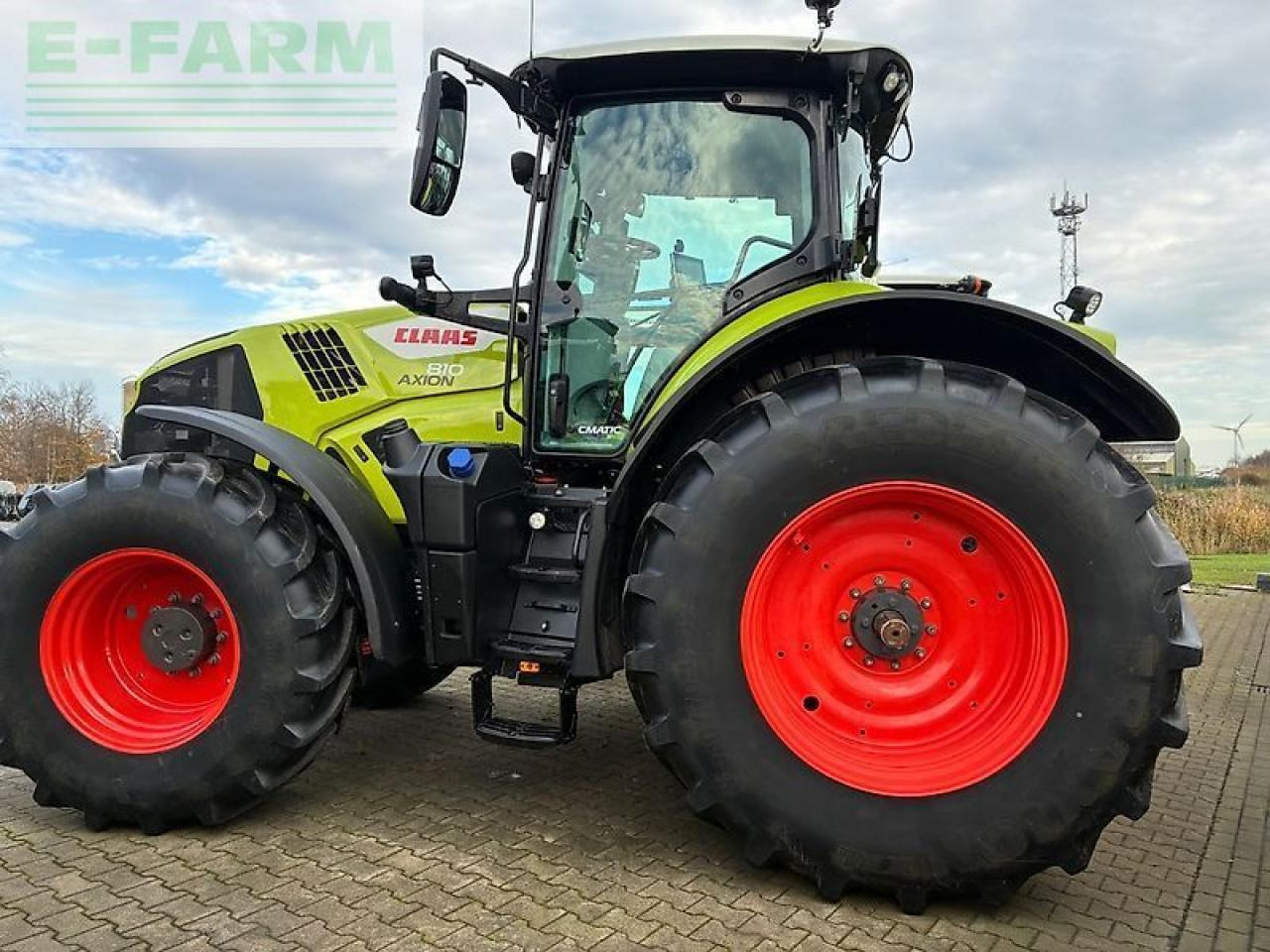CLAAS axion 810 cm cebis - Τρακτέρ: φωτογραφία 2 CLAAS axion 810 cm cebis - Τρακτέρ: φωτογραφία 2