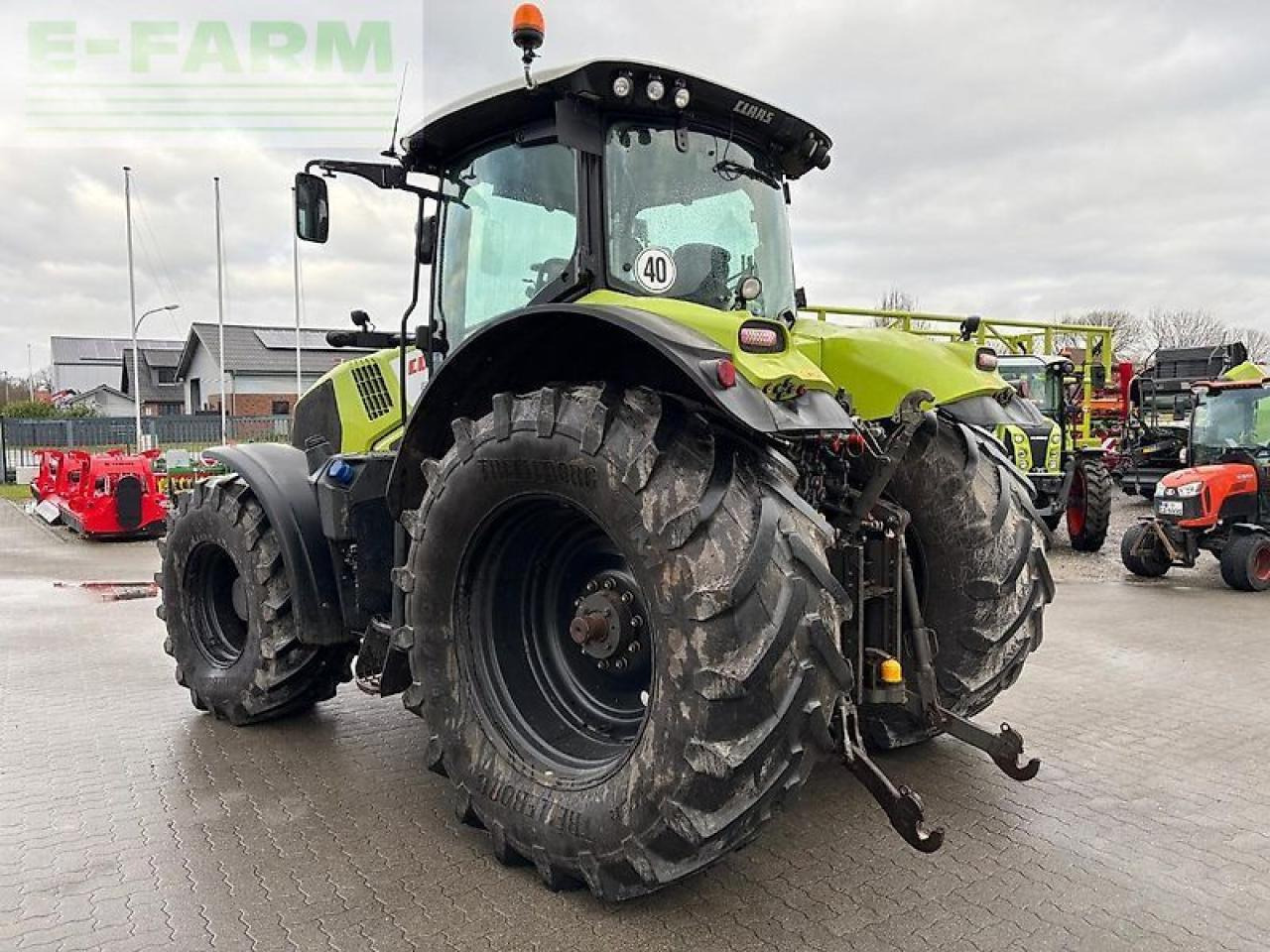 CLAAS axion 810 cmatic CMATIC - Τρακτέρ: φωτογραφία 5 CLAAS axion 810 cmatic CMATIC - Τρακτέρ: φωτογραφία 5