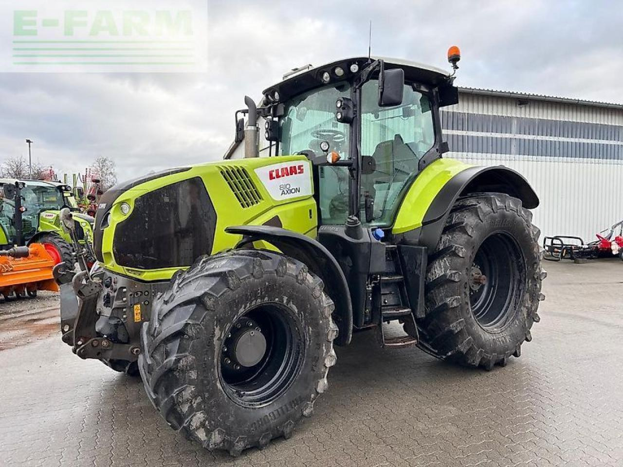 CLAAS axion 810 cmatic CMATIC - Τρακτέρ: φωτογραφία 1 CLAAS axion 810 cmatic CMATIC - Τρακτέρ: φωτογραφία 1