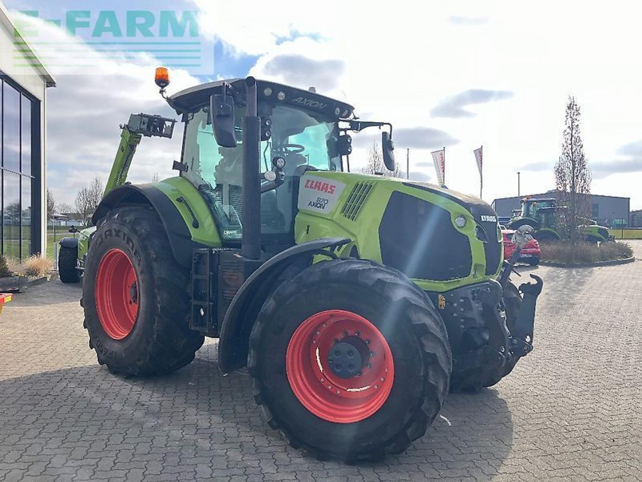 CLAAS axion 870 cmatic CMATIC - Τρακτέρ: φωτογραφία 2 CLAAS axion 870 cmatic CMATIC - Τρακτέρ: φωτογραφία 2