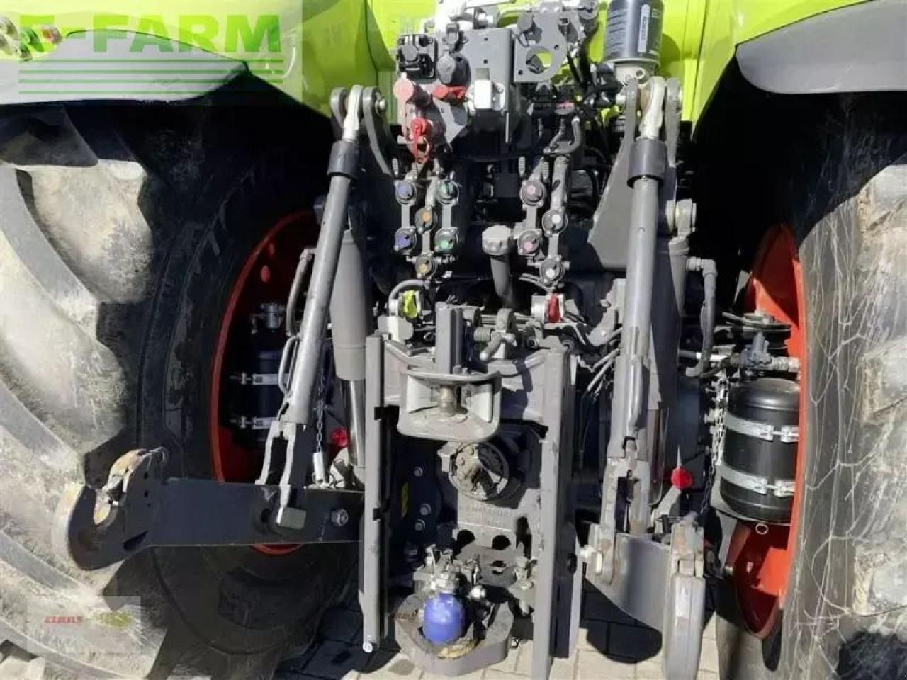 CLAAS axion 870 cmatic cebis CMATIC CEBIS - Τρακτέρ: φωτογραφία 5 CLAAS axion 870 cmatic cebis CMATIC CEBIS - Τρακτέρ: φωτογραφία 5