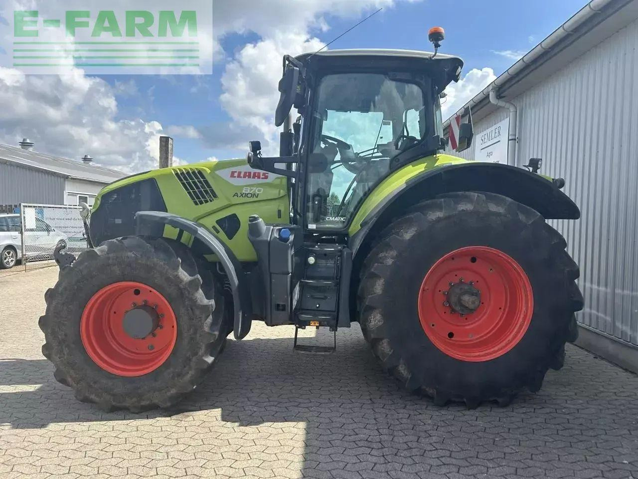 CLAAS axion 870 - Τρακτέρ: φωτογραφία 2 CLAAS axion 870 - Τρακτέρ: φωτογραφία 2
