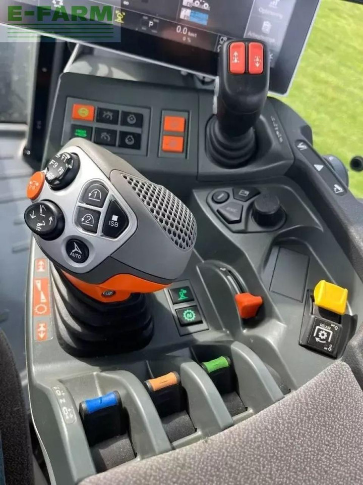 CLAAS axion 930 - Τρακτέρ: φωτογραφία 5 CLAAS axion 930 - Τρακτέρ: φωτογραφία 5