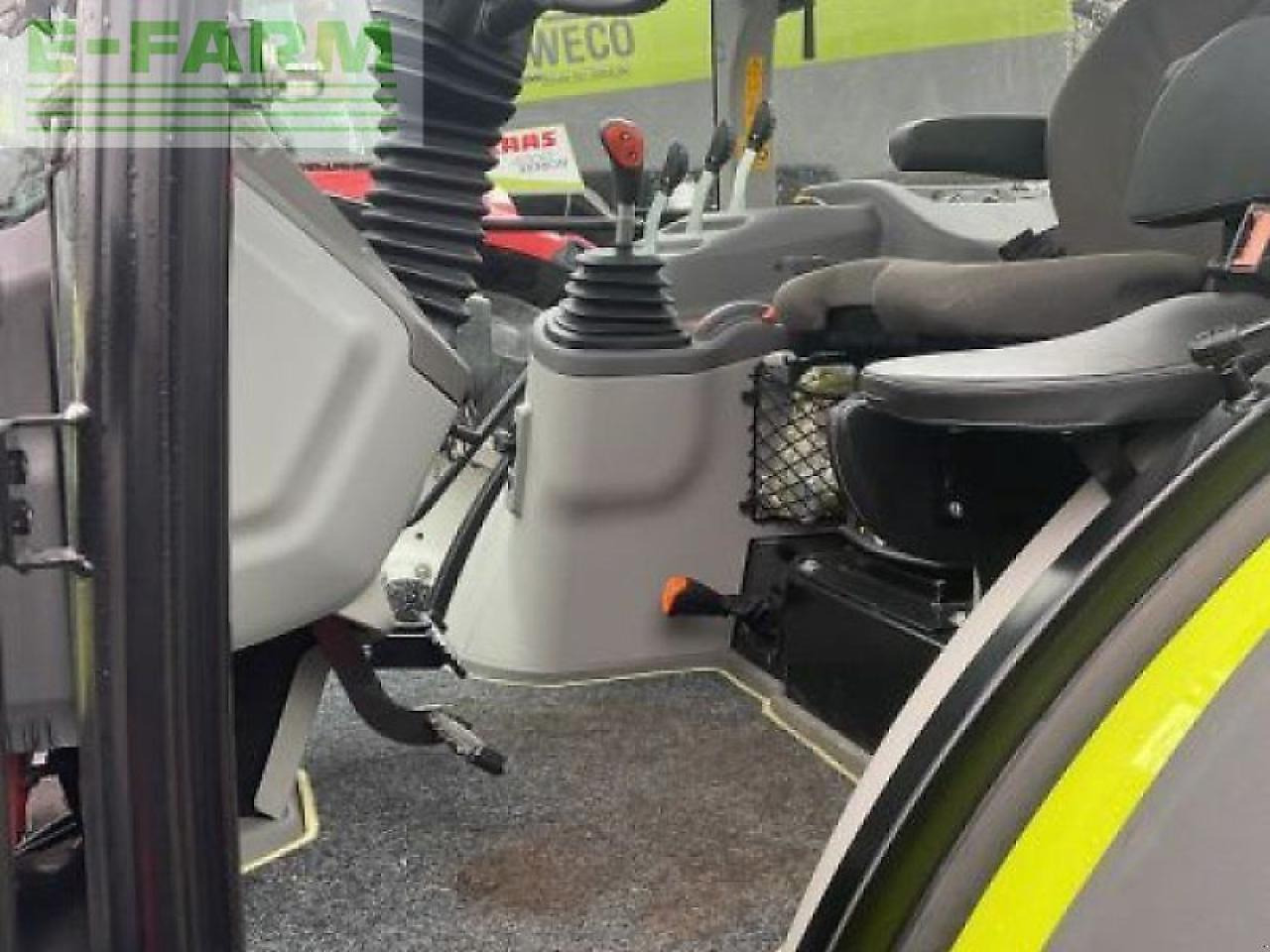 CLAAS axos 240 advanced claas trakto - Τρακτέρ: φωτογραφία 3 CLAAS axos 240 advanced claas trakto - Τρακτέρ: φωτογραφία 3