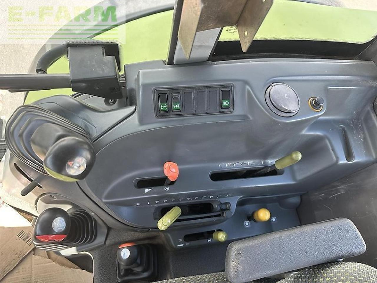 CLAAS celtis 456 rx comfort stoll fz 30 - Τρακτέρ: φωτογραφία 5 CLAAS celtis 456 rx comfort stoll fz 30 - Τρακτέρ: φωτογραφία 5