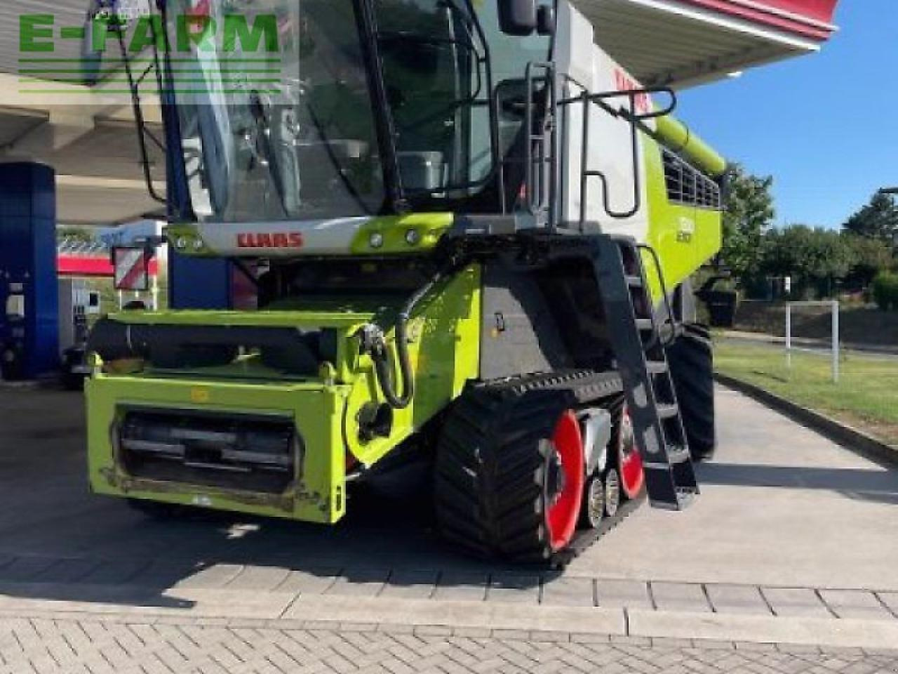 CLAAS gebr. mähdrescher lexion7500tt - Θεριζοαλωνιστική μηχανή: φωτογραφία 1 CLAAS gebr. mähdrescher lexion7500tt - Θεριζοαλωνιστική μηχανή: φωτογραφία 1