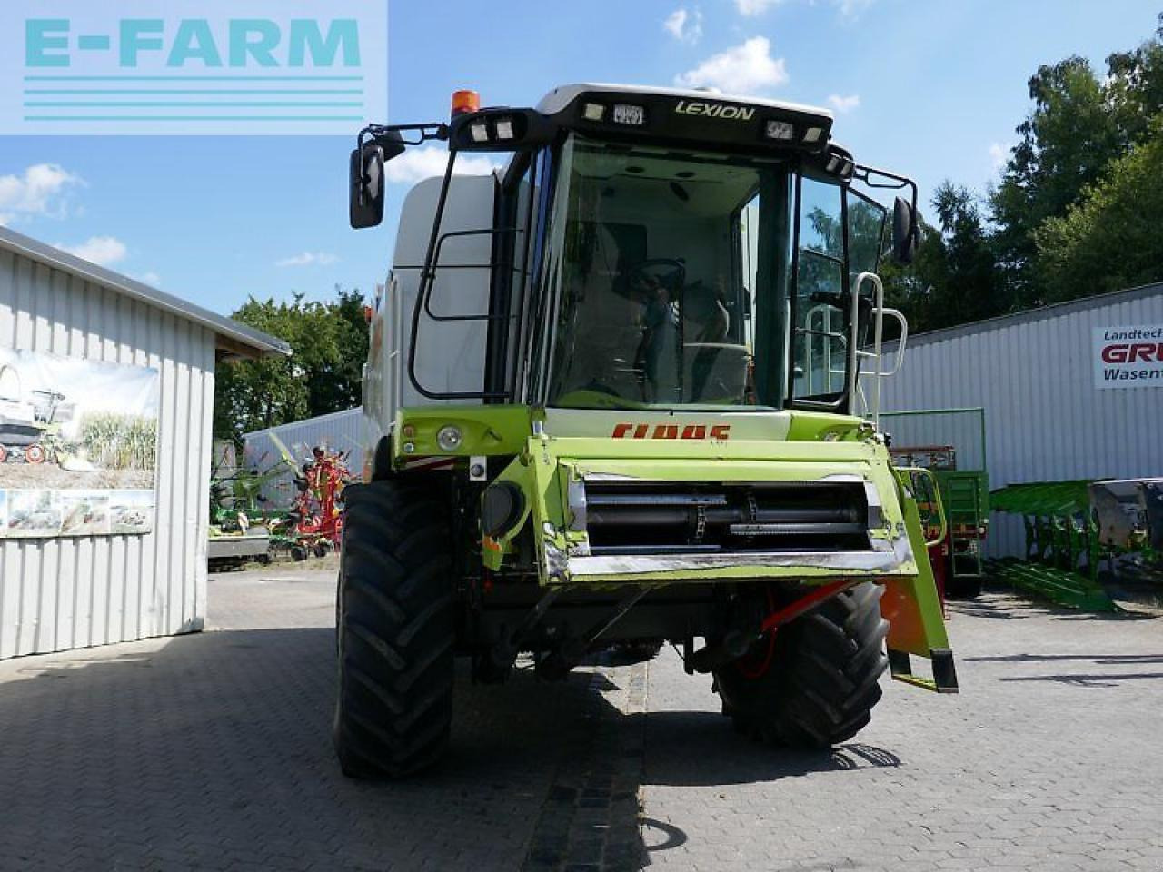 CLAAS lexion 540 c - Θεριζοαλωνιστική μηχανή: φωτογραφία 2 CLAAS lexion 540 c - Θεριζοαλωνιστική μηχανή: φωτογραφία 2