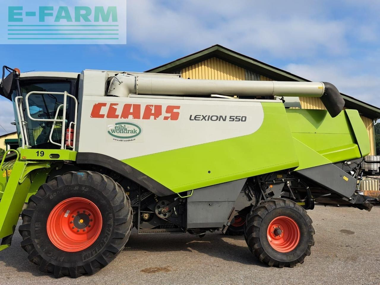 CLAAS lexion 550 - Θεριζοαλωνιστική μηχανή: φωτογραφία 5 CLAAS lexion 550 - Θεριζοαλωνιστική μηχανή: φωτογραφία 5