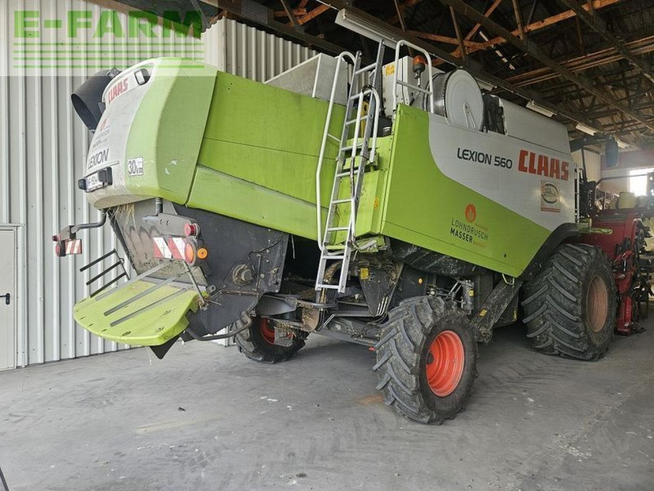 CLAAS lexion 560 - Θεριζοαλωνιστική μηχανή: φωτογραφία 1 CLAAS lexion 560 - Θεριζοαλωνιστική μηχανή: φωτογραφία 1