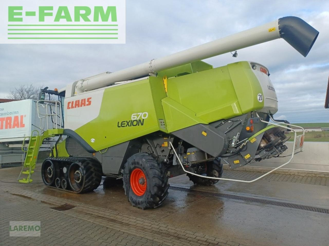 CLAAS lexion 670 tt terratrac v 900 - Θεριζοαλωνιστική μηχανή: φωτογραφία 2 CLAAS lexion 670 tt terratrac v 900 - Θεριζοαλωνιστική μηχανή: φωτογραφία 2