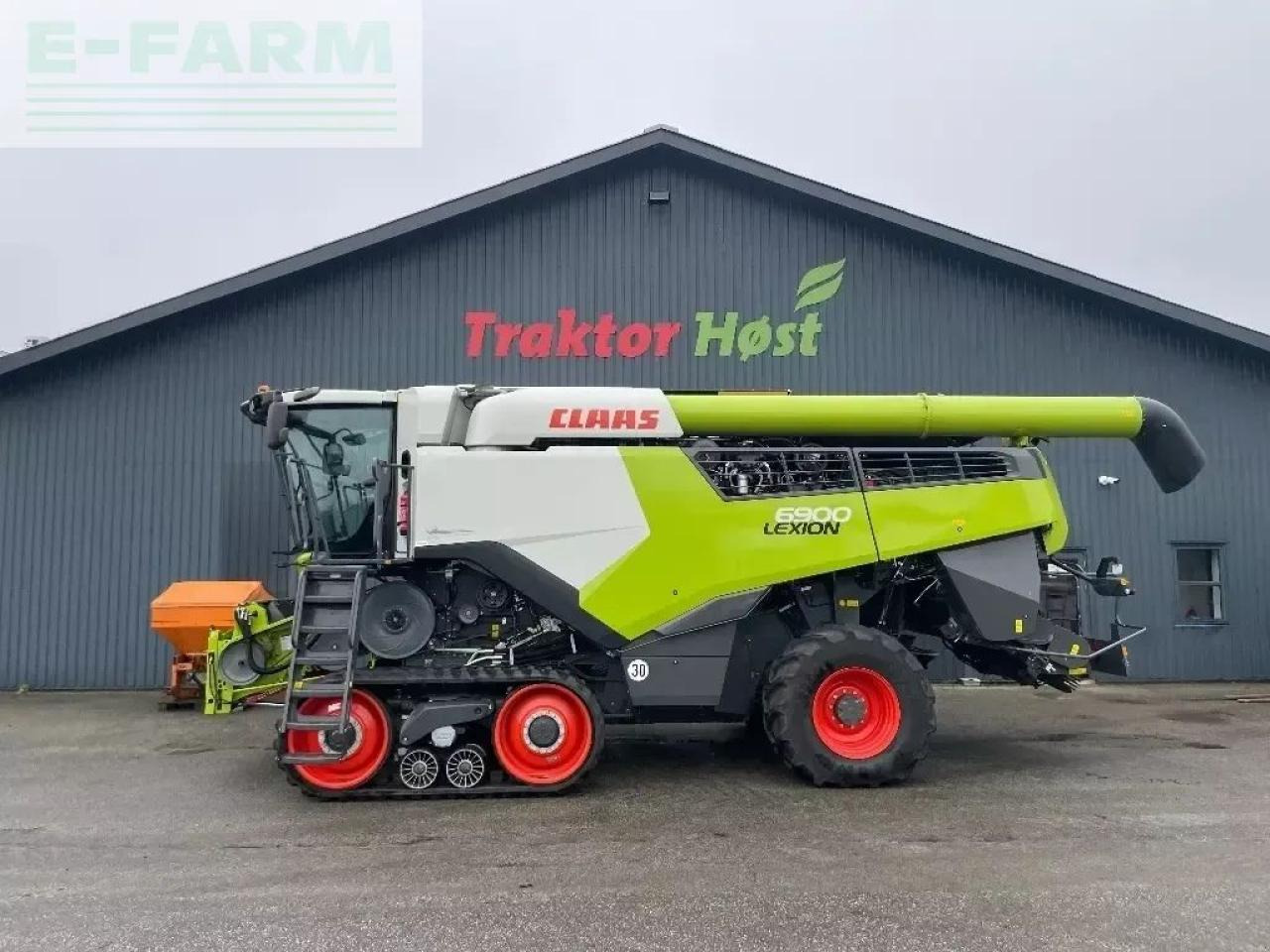 CLAAS lexion 6900 tt - Θεριζοαλωνιστική μηχανή: φωτογραφία 1 CLAAS lexion 6900 tt - Θεριζοαλωνιστική μηχανή: φωτογραφία 1
