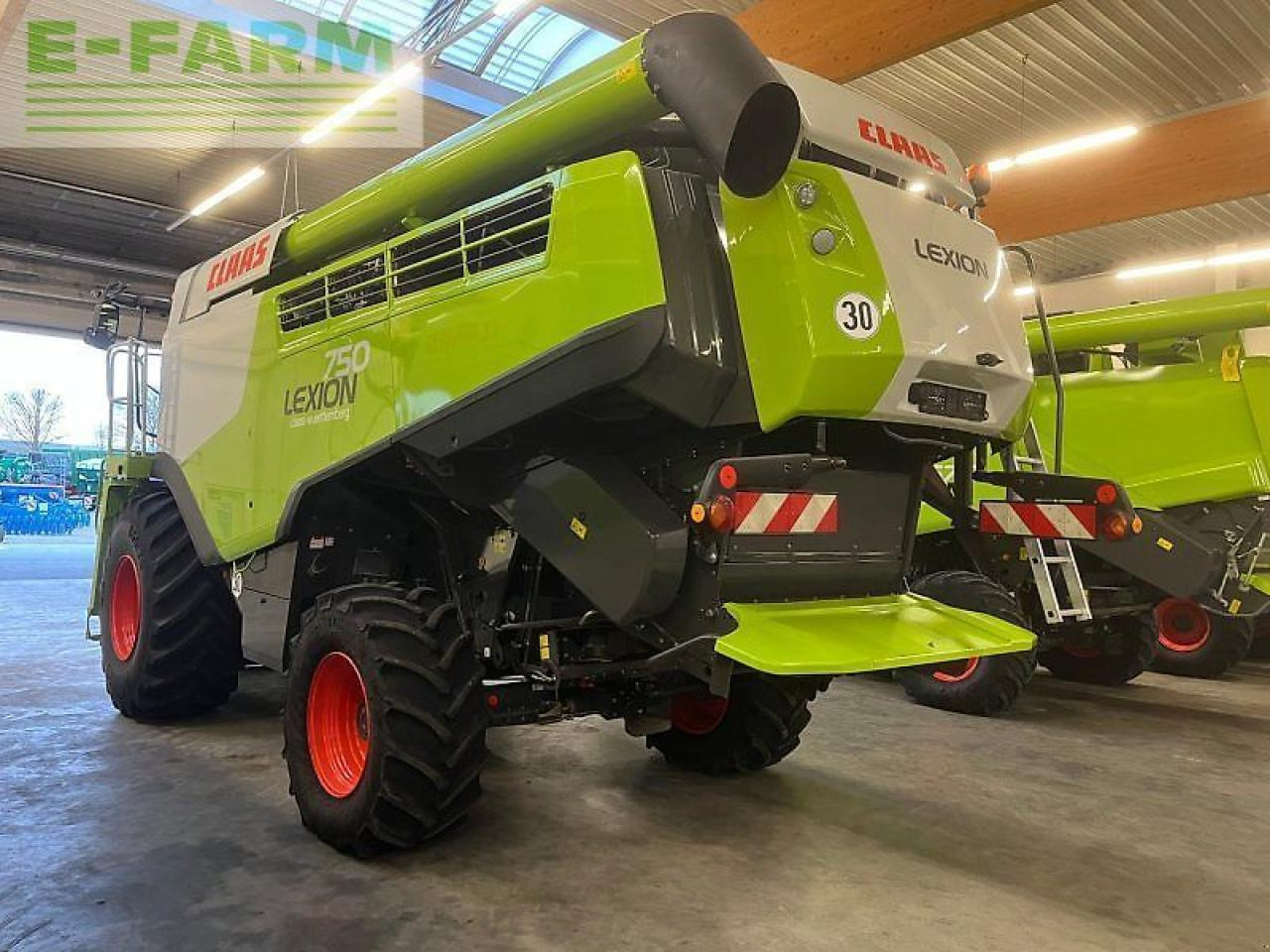 CLAAS lexion 750 - Θεριζοαλωνιστική μηχανή: φωτογραφία 3 CLAAS lexion 750 - Θεριζοαλωνιστική μηχανή: φωτογραφία 3