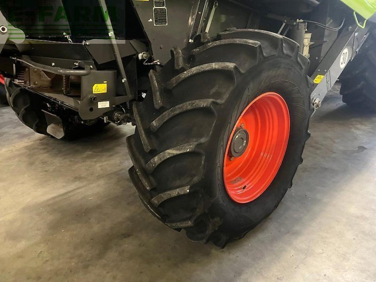 CLAAS lexion 750 - Θεριζοαλωνιστική μηχανή: φωτογραφία 5 CLAAS lexion 750 - Θεριζοαλωνιστική μηχανή: φωτογραφία 5