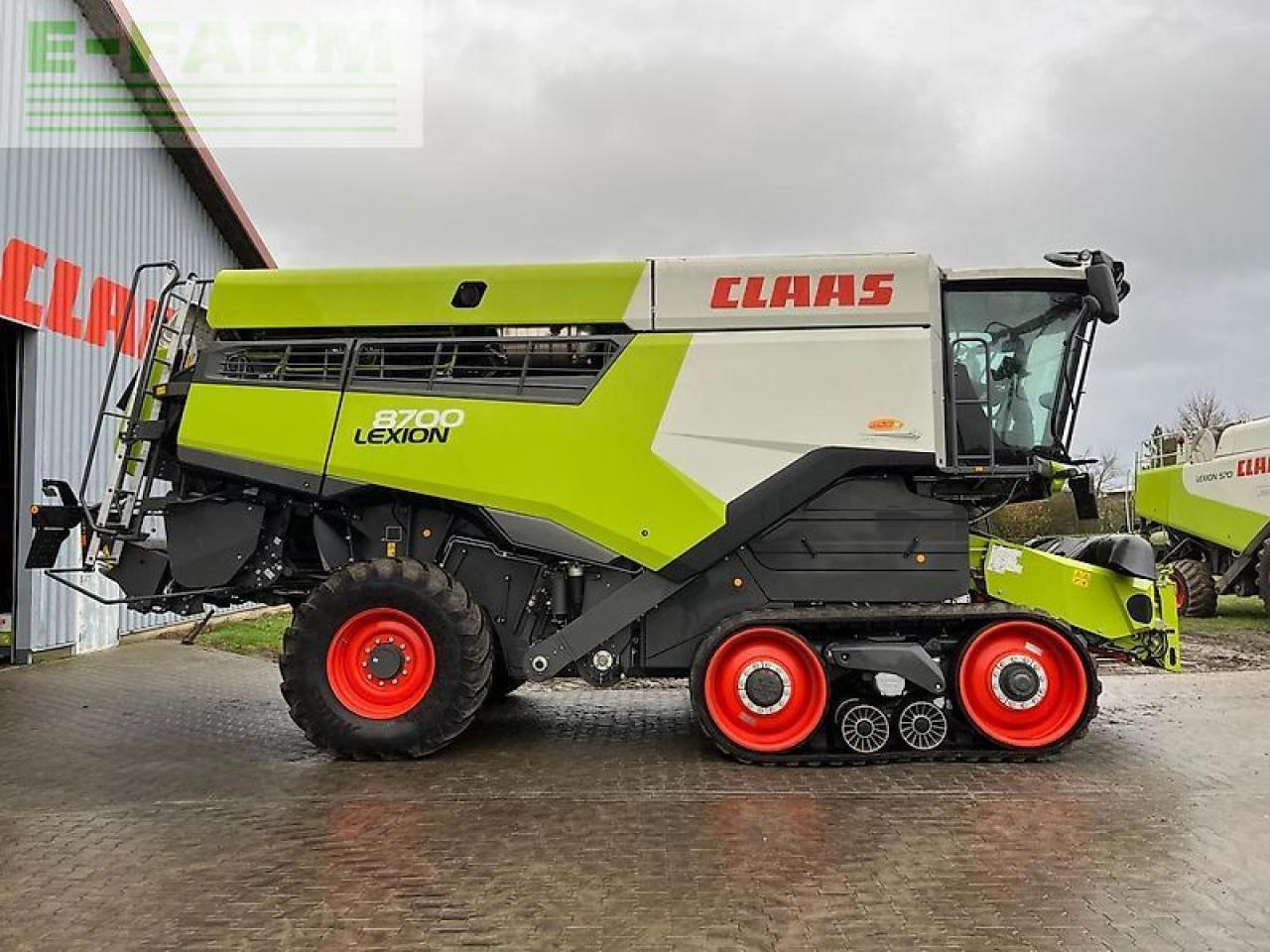 CLAAS lexion 8700 tt - Θεριζοαλωνιστική μηχανή: φωτογραφία 4 CLAAS lexion 8700 tt - Θεριζοαλωνιστική μηχανή: φωτογραφία 4