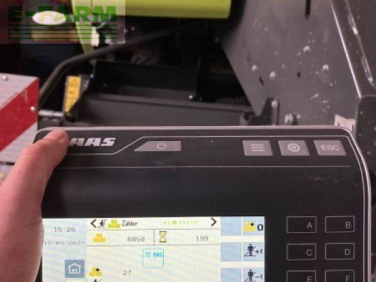 CLAAS quadrant 5200 fc tandem - Χορτοδετική μηχανή τετράγωνες μπάλες: φωτογραφία 4 CLAAS quadrant 5200 fc tandem - Χορτοδετική μηχανή τετράγωνες μπάλες: φωτογραφία 4