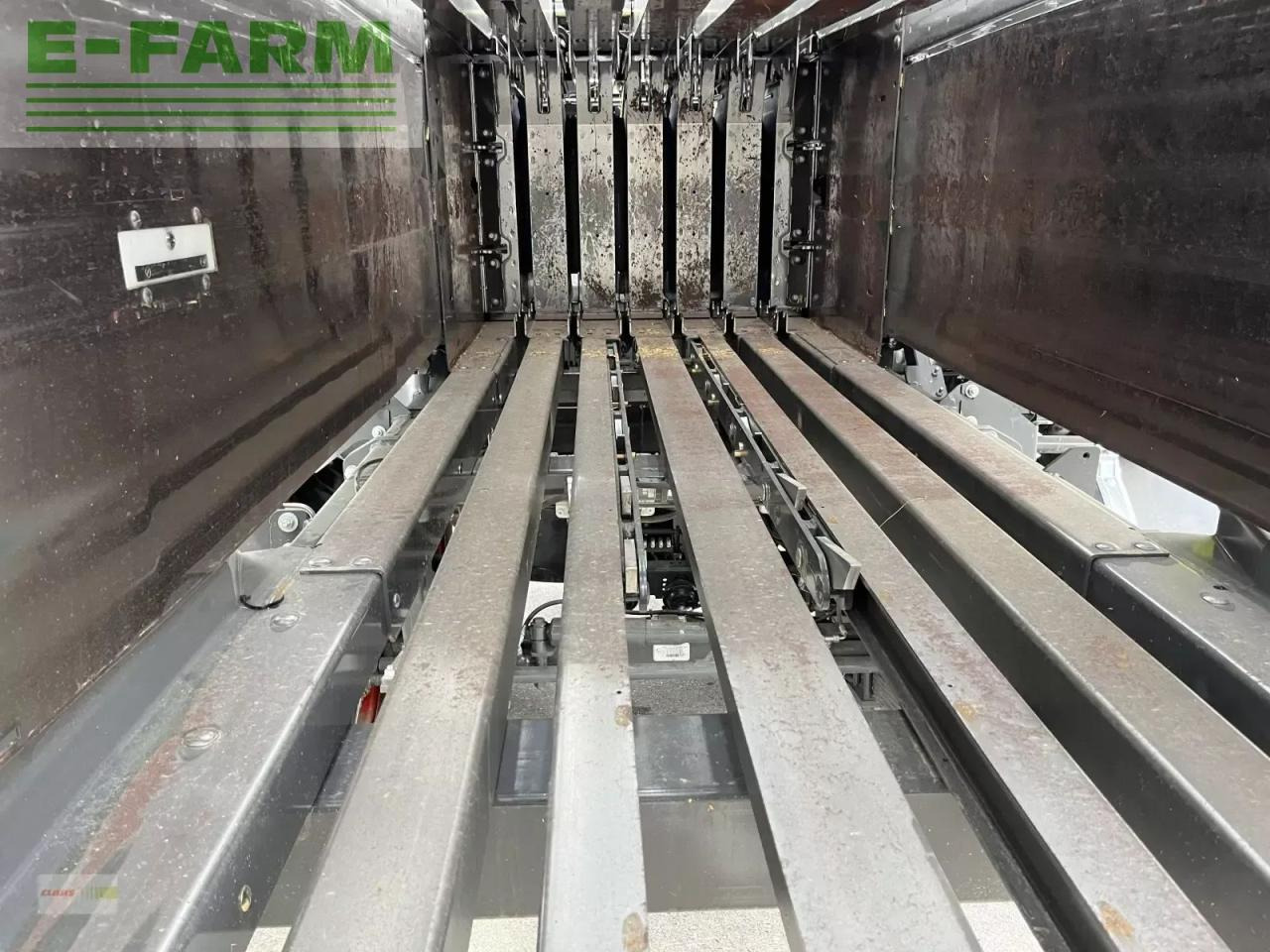 CLAAS quadrant 5300 fc t - Χορτοδετική μηχανή τετράγωνες μπάλες: φωτογραφία 4 CLAAS quadrant 5300 fc t - Χορτοδετική μηχανή τετράγωνες μπάλες: φωτογραφία 4