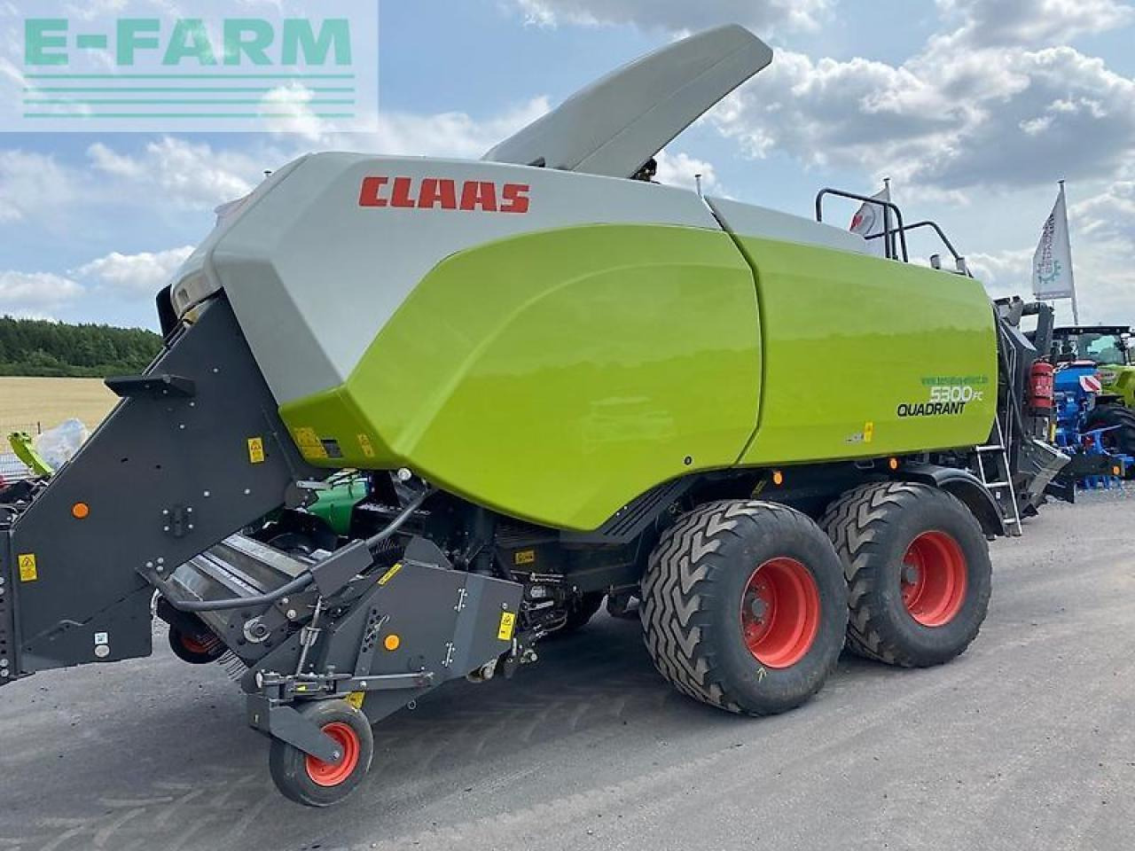 CLAAS quadrant 5300 fc tandem sofort einsatzbereit - Χορτοδετική μηχανή τετράγωνες μπάλες: φωτογραφία 2 CLAAS quadrant 5300 fc tandem sofort einsatzbereit - Χορτοδετική μηχανή τετράγωνες μπάλες: φωτογραφία 2